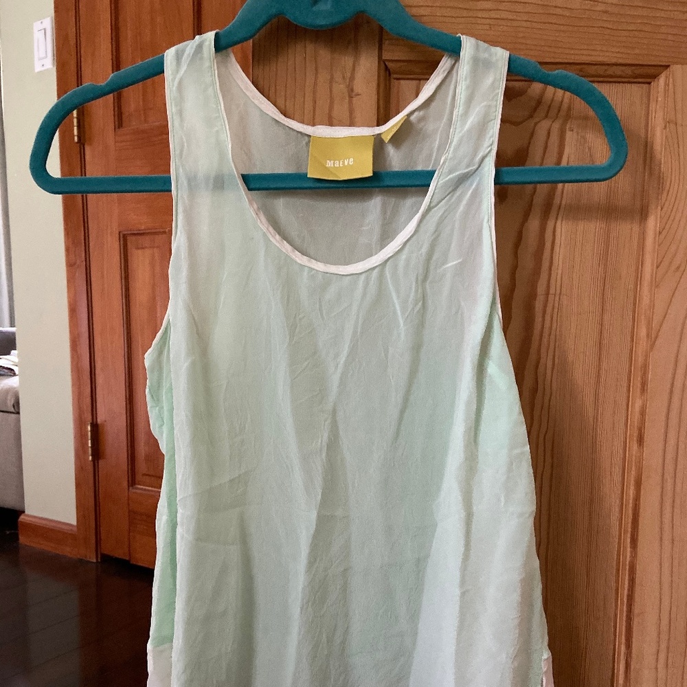 Light tank top